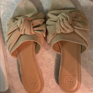 Tory Burch Open toed loafers